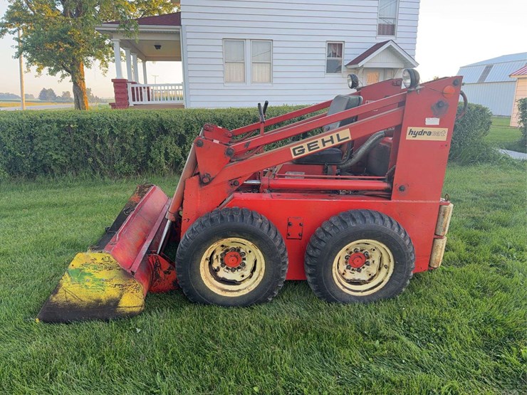 gehl-l3030-skid-steer-image-2