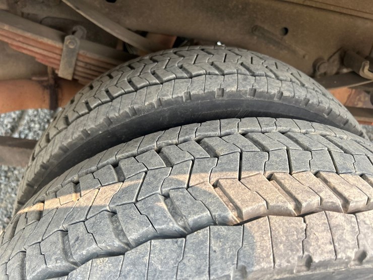 2019-ford-f550-image-76