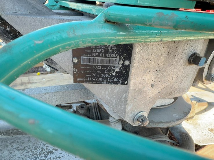 mq-whiteman-electric-concrete-finisher-image-5