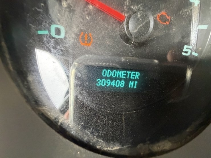 2008-chevrolet-silverado-2500-image-32