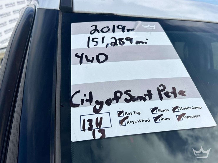 2019-ford-explorer-image-27