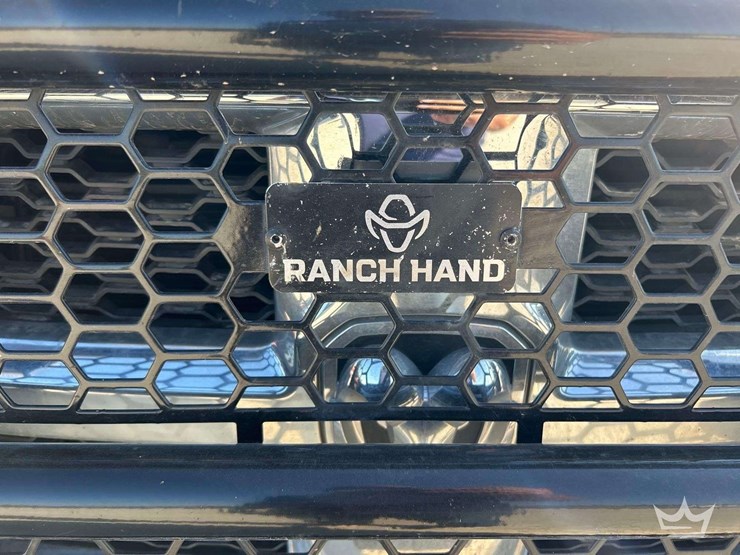 2018-dodge-3500-image-38