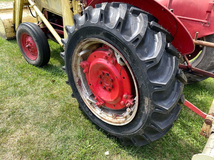 #1607-•-ferguson-tractor-image-18