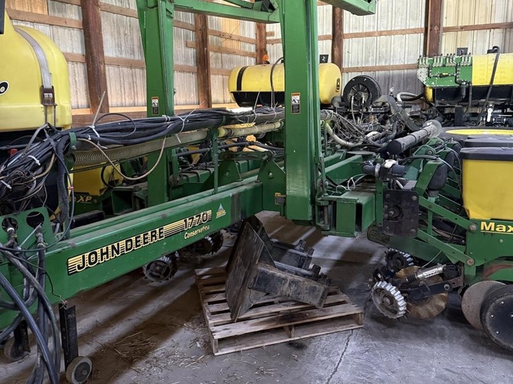 john-deere-1770-image-2