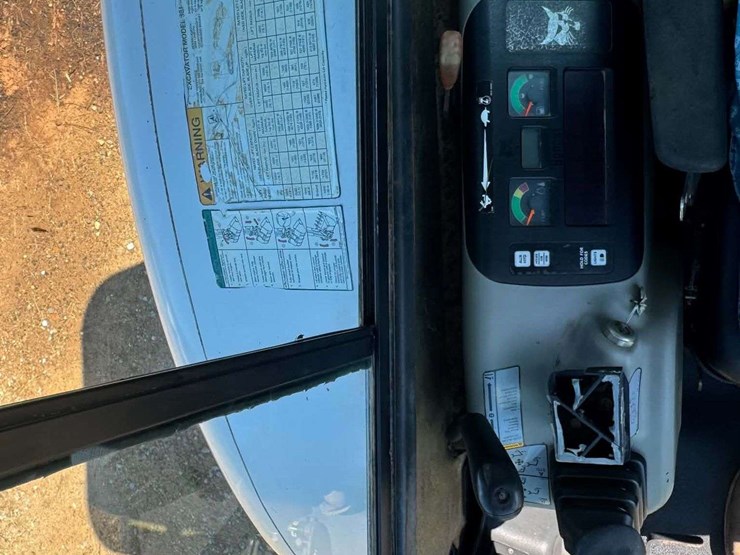 2002-bobcat-331-image-26