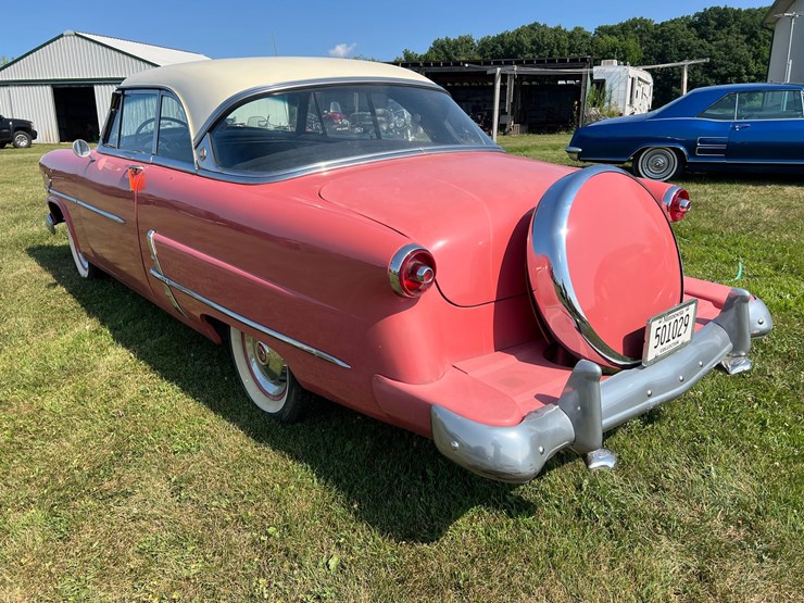 #101-•-1953-ford-victoria-crestline-(no-title)-image-2