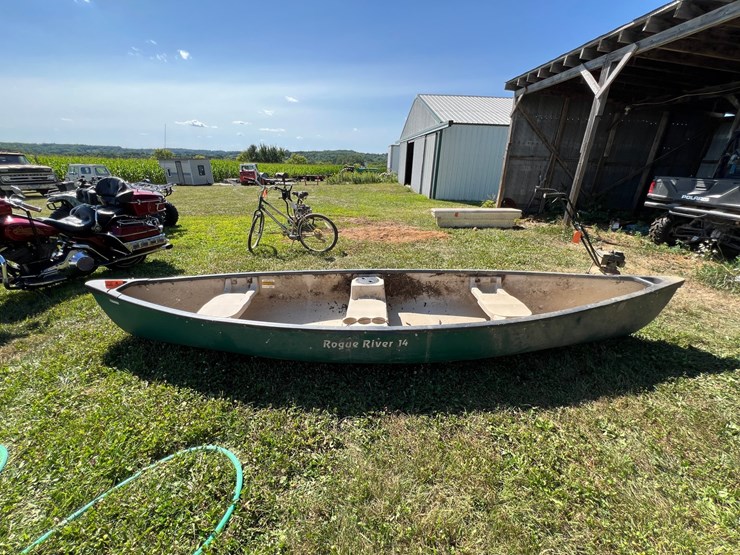 #5746-•-rogue-river-14'-canoe-image-1