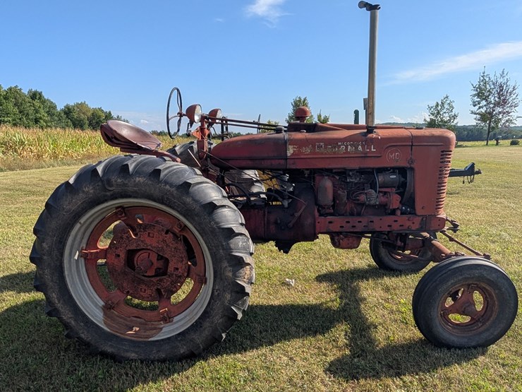 #119-•-farmall-md-image-4