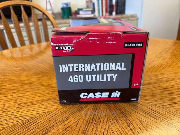 1/16-international-460-utility-image-8