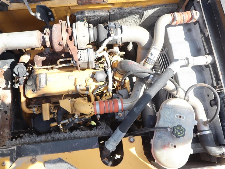 2014-deere-160g-lc-image-14