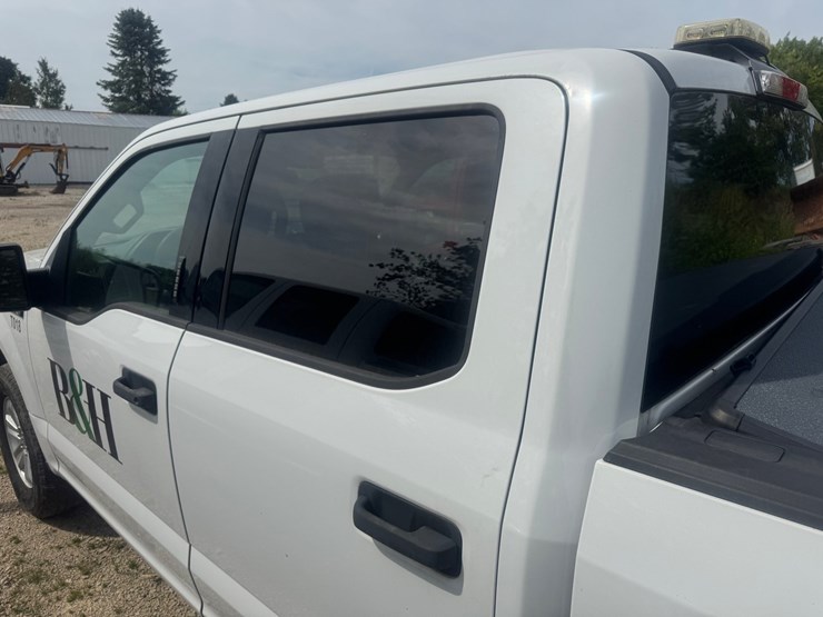 2019-ford-f150-xlt-image-34