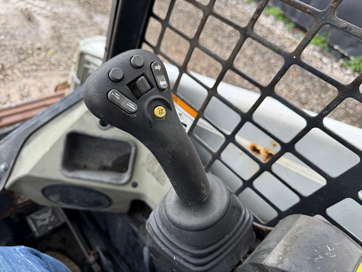 bobcat-s450-image-18