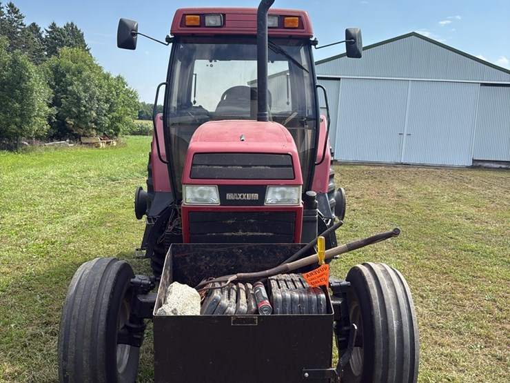 case-ih-5240-image-2