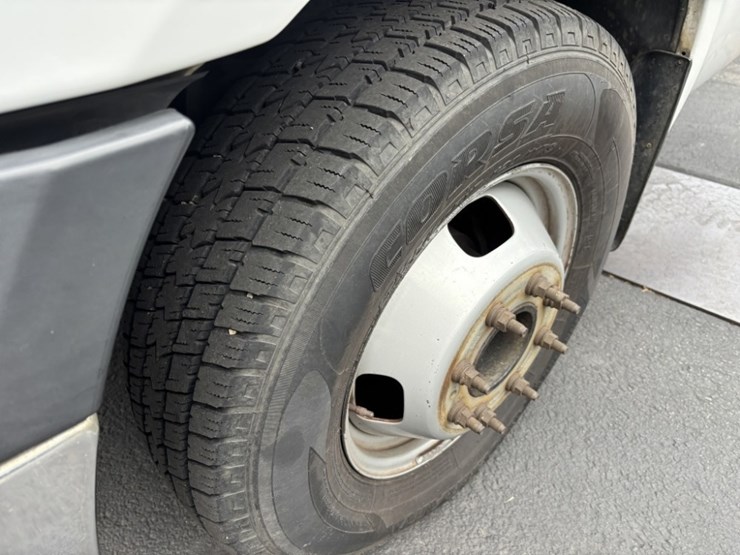 2007-ford-f350-xl-image-9
