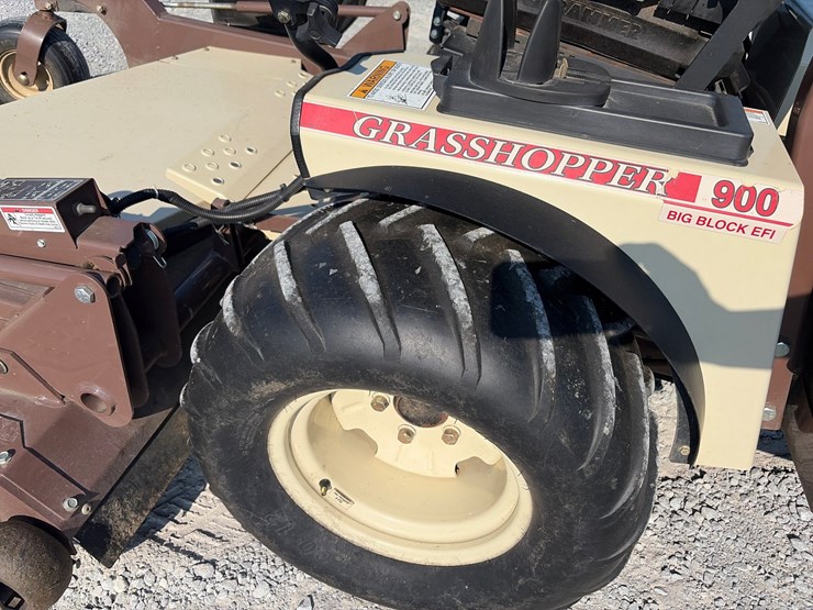 #391-•-2020-grasshopper-937g3,-72"-zero-turn-mower-image-3