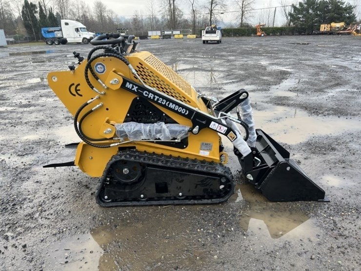 2026-agt-mx-crt23-mini-compact-track-loader-image-3