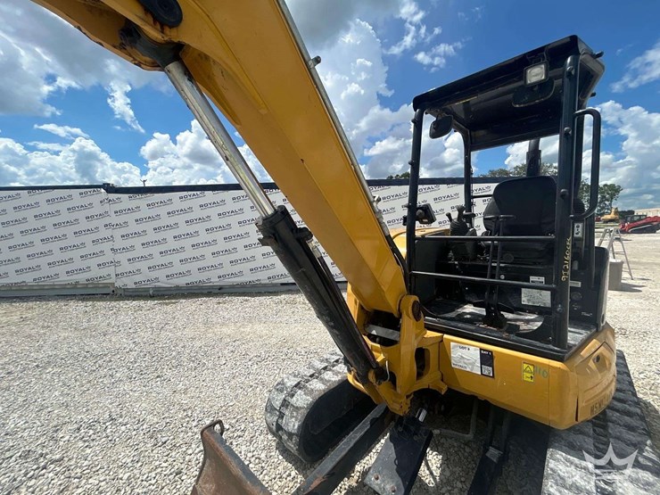 caterpillar-305e2-image-20