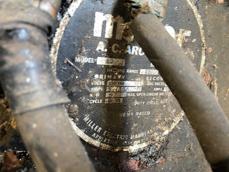 #1676-•-miller-ac-arc-welder-image-6