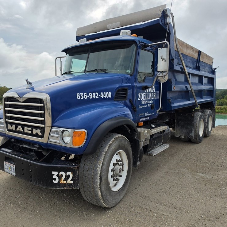 #25404 • 2003 Mack CV713 Granite Tandem Axel Dump Truck