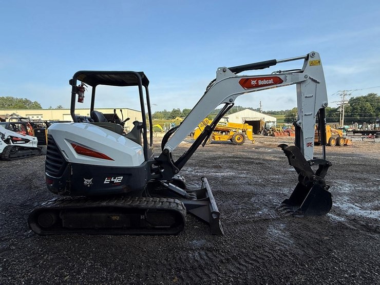 2020-bobcat-e42-image-5