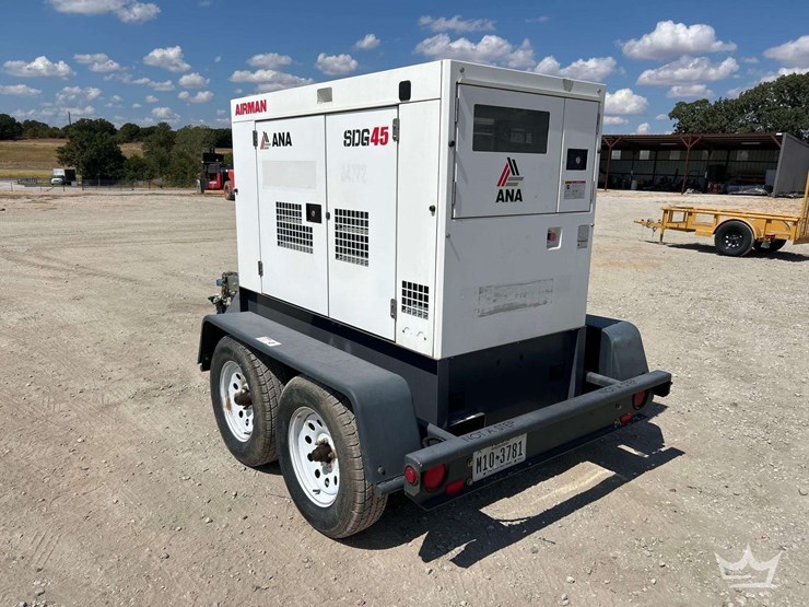 2022-airman-sdg45-36kw-t/a-towable-diesel-generator-image-2