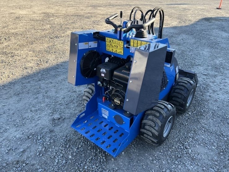 2026-agt-mx-mrw14-mini-skidsteer-loader-image-4