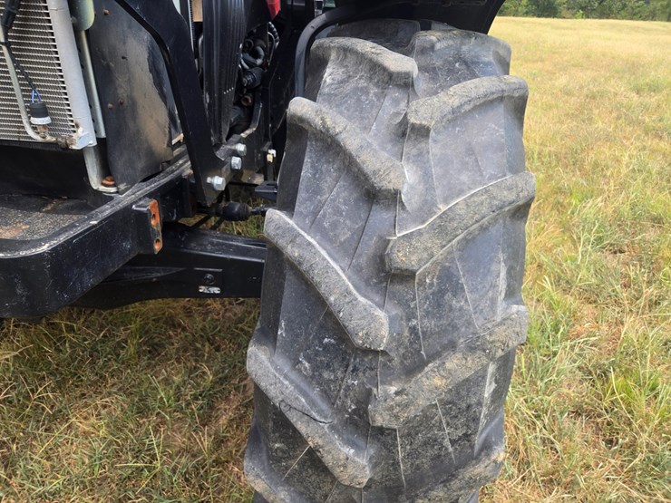 #26371-•-case-farmall-115u-tractor-image-84