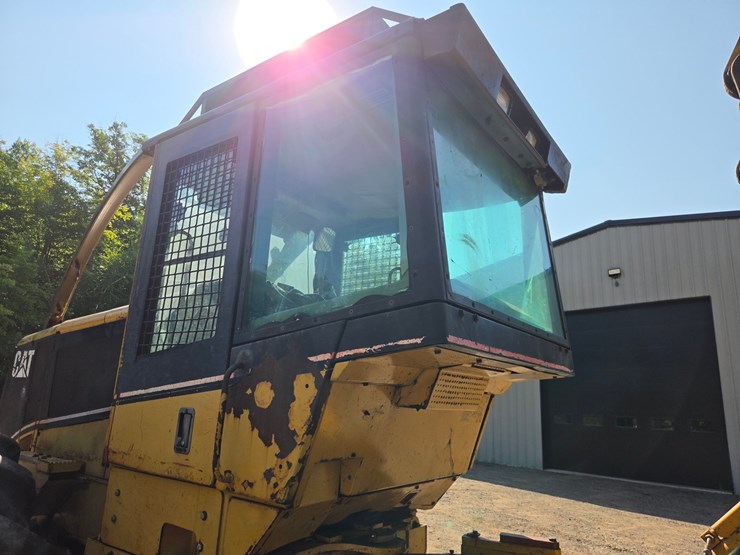 2000-caterpillar-525-image-42