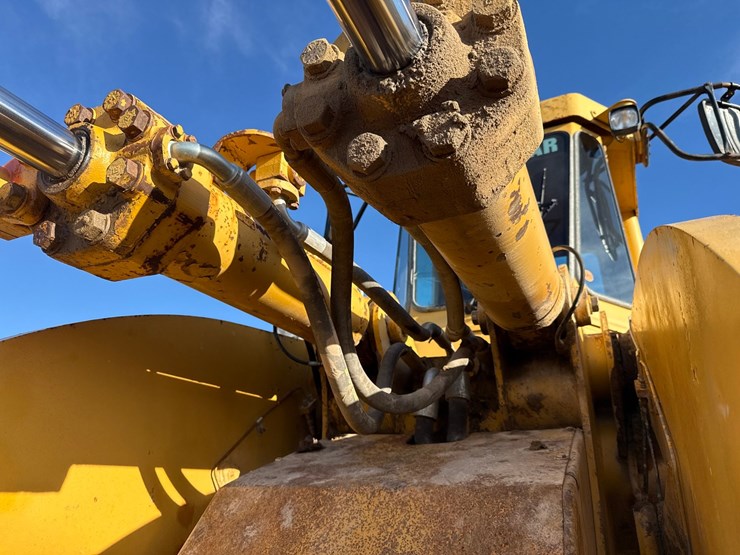 caterpillar-980c-image-35
