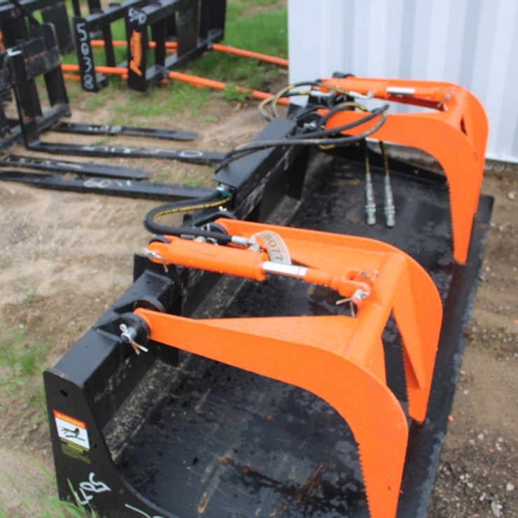 #5077 • skid steer grapple bucket