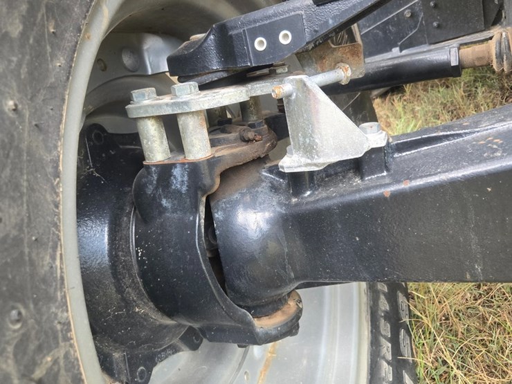 #26371-•-case-farmall-115u-tractor-image-81