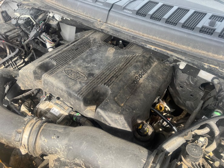 2019-ford-f150-xlt-image-55