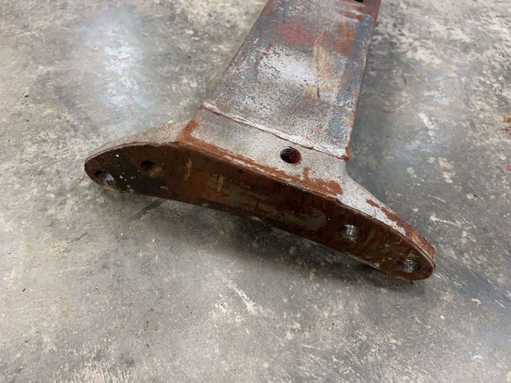 international-harvester-1456-left-frame-rail-image-2