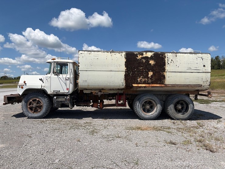 1999-mack-dm690sx-image-5