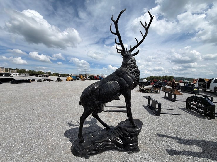 #404-•-majestic-elk-statue-image-2