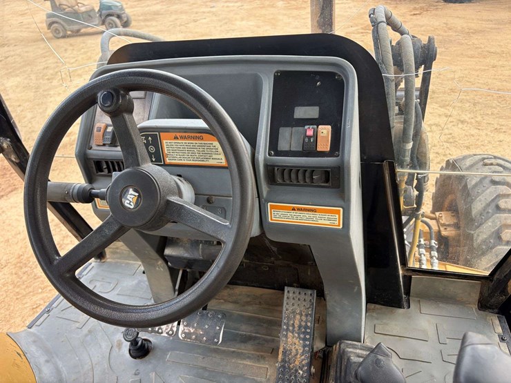2000-caterpillar-426c-it-image-19