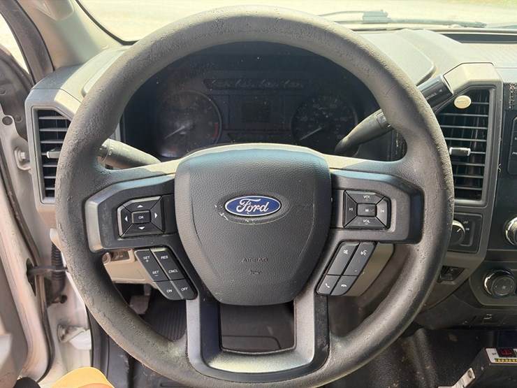 2019-ford-f250-xl-image-20