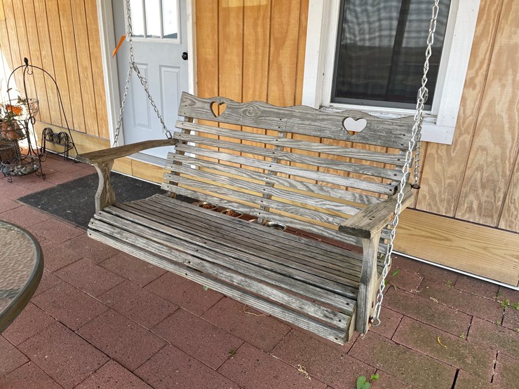 #6242-•-wooden-porch-swing-image-4