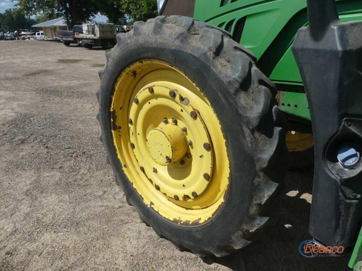 2015-john-deere-6155rh-image-6