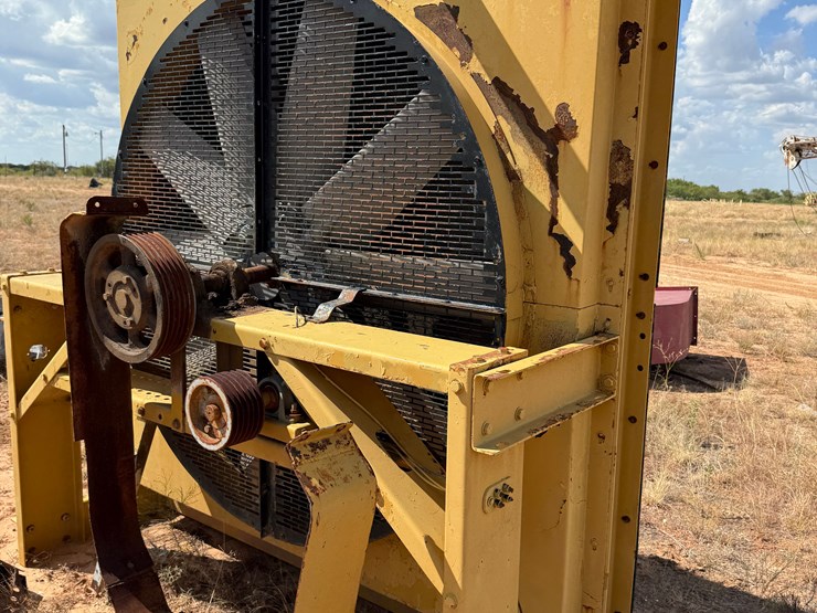 caterpillar-d399-engine-&-radiator-(spare)-skidded-image-9