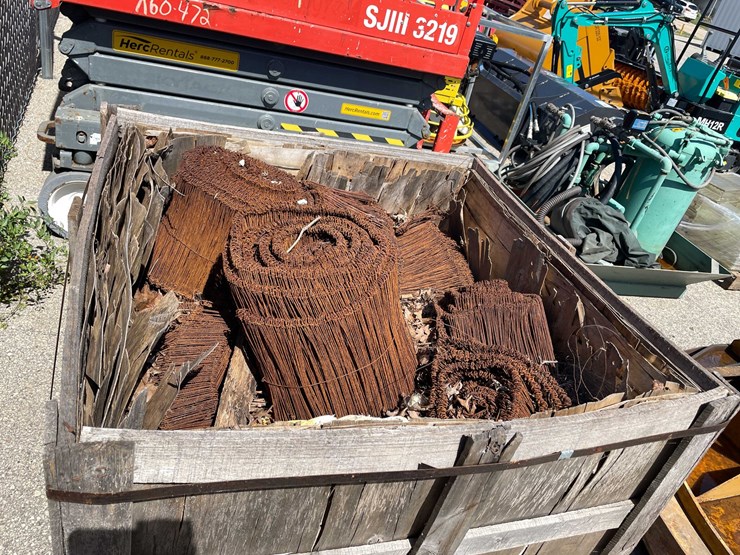 #9124-•-crate-of-concrete-wire-(o10)-image-6