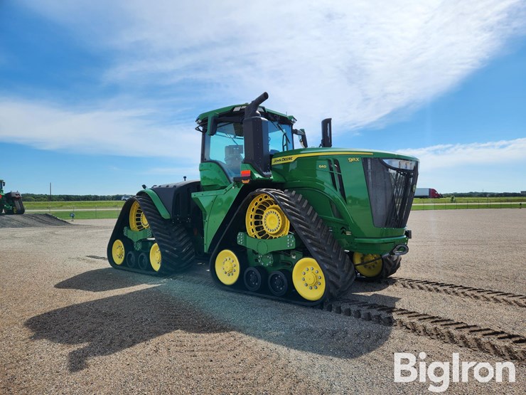 2025-john-deere-9rx-640-image-3