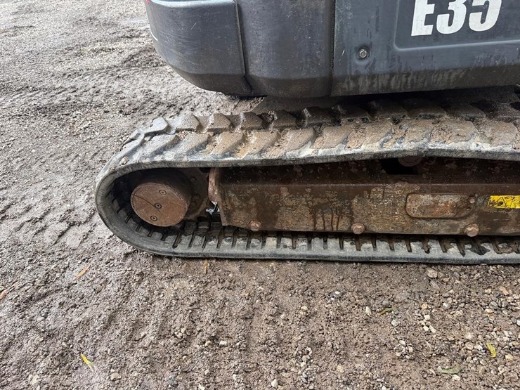 bobcat-e35-image-14
