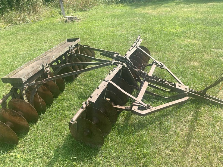 #1641-•-pull-behind-tandem-disc-harrow-image-6