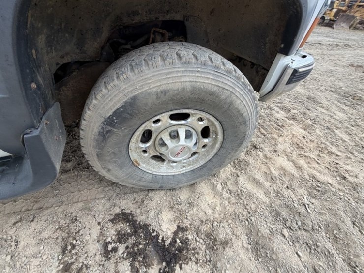 1997-chevrolet-3500-image-15