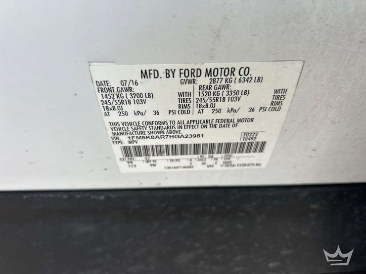 2017-ford-explorer-image-5