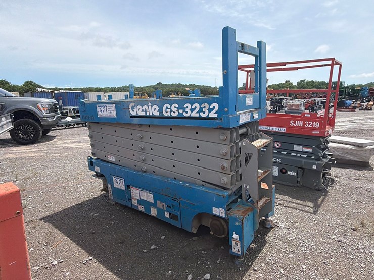 2011-genie-gs3232-image-1