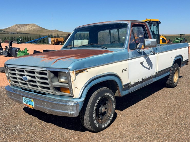 1983-ford-pickup-image-1