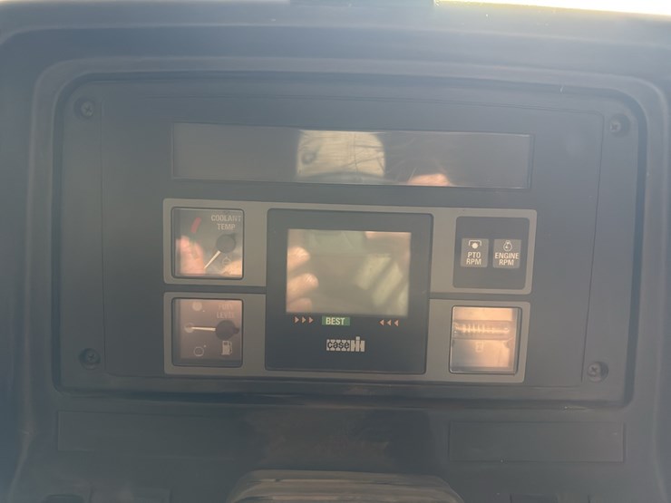 case-ih-5140-image-12