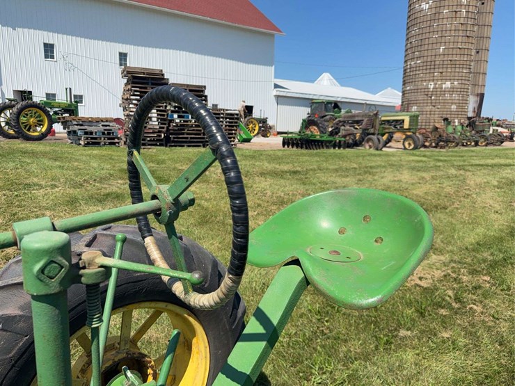 john-deere-b-image-29